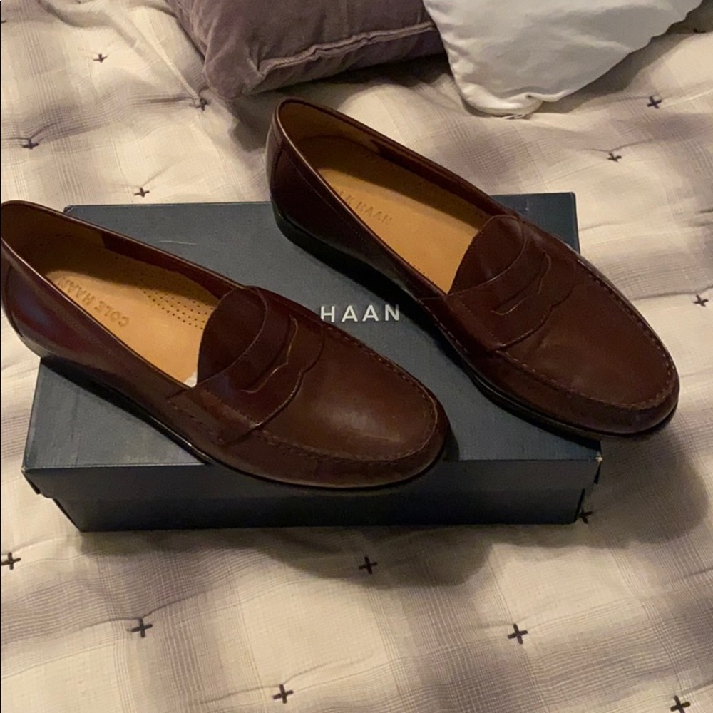 BRAND NEW Ascot Penny Loafers